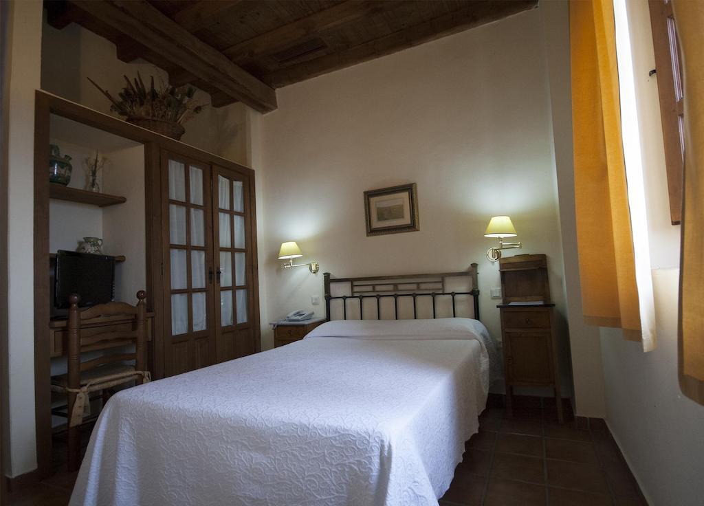 La Hosteria De Oropesa Szoba fotó